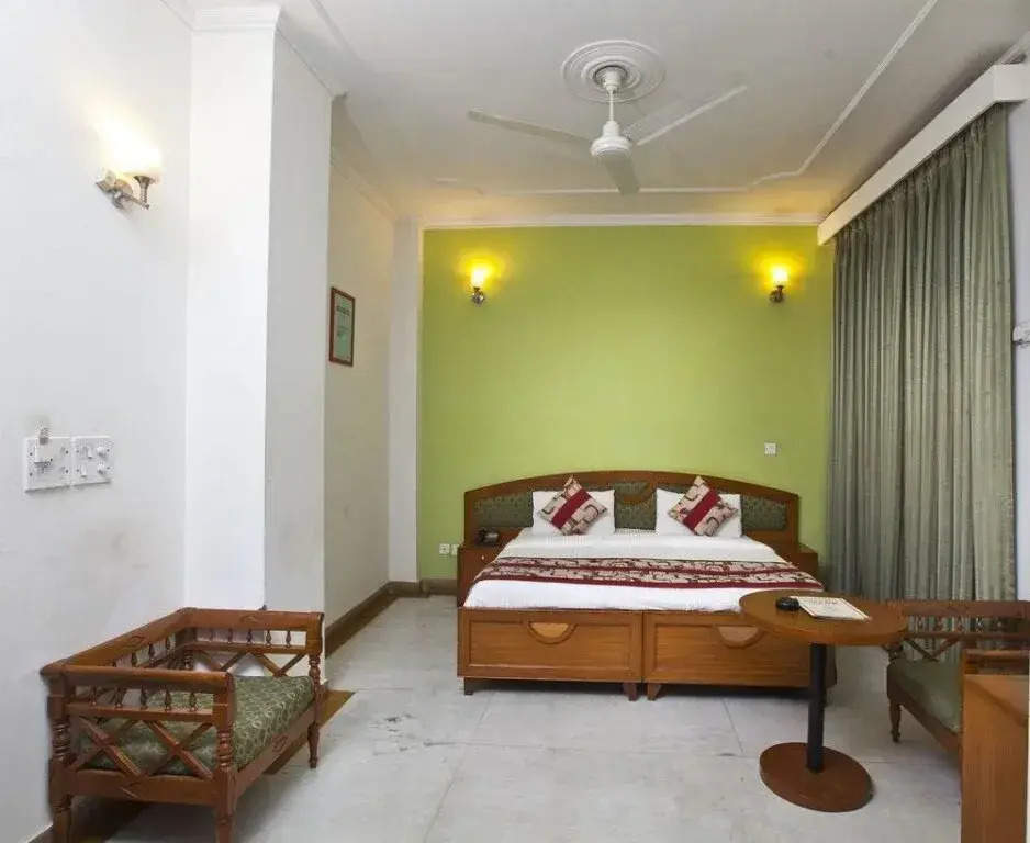 OYO Rooms Hazrat Nizamuddin