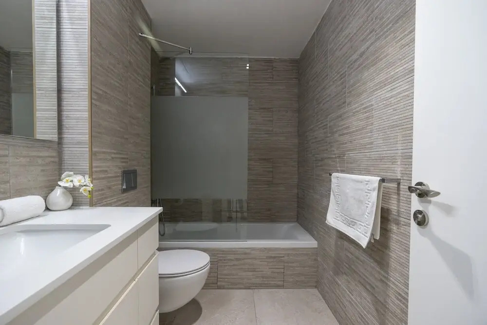 Luxury Beachfront Apartment by Airsuite