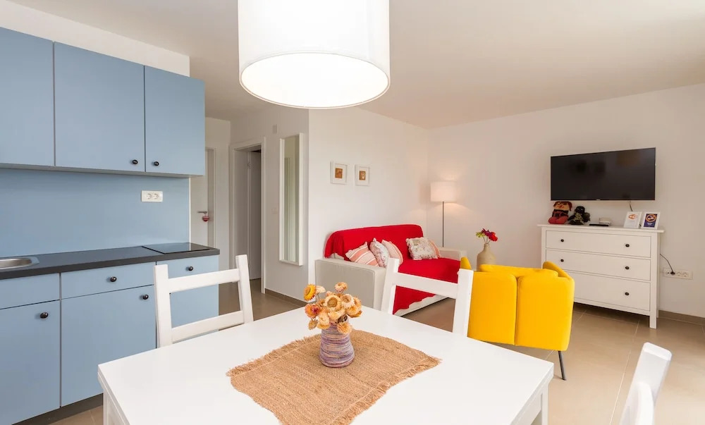 N&N Apartments and Rooms by Locap Group
