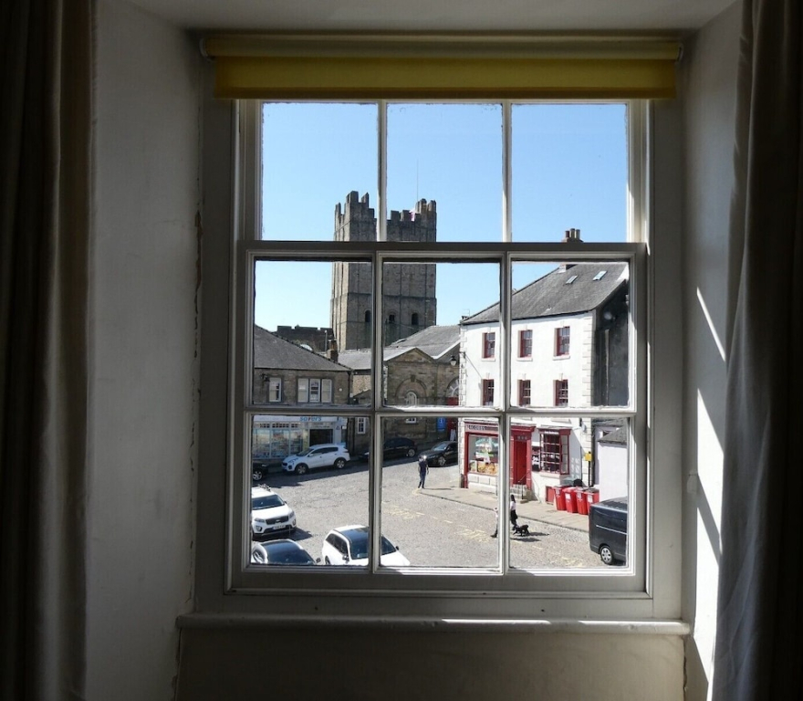 The Castle Tavern Pub & Guest Rooms