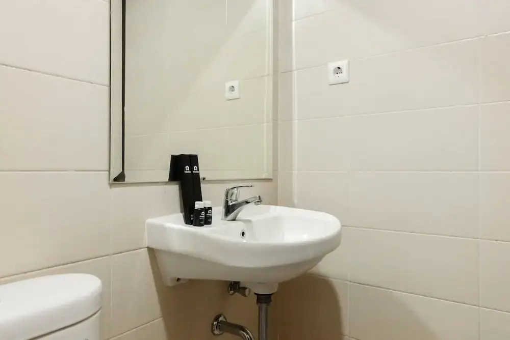 Tranquil Studio Apartment at Saveria BSD