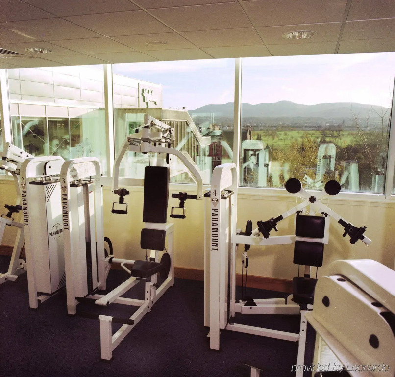 Holiday Inn Edinburgh Zoo by IHG