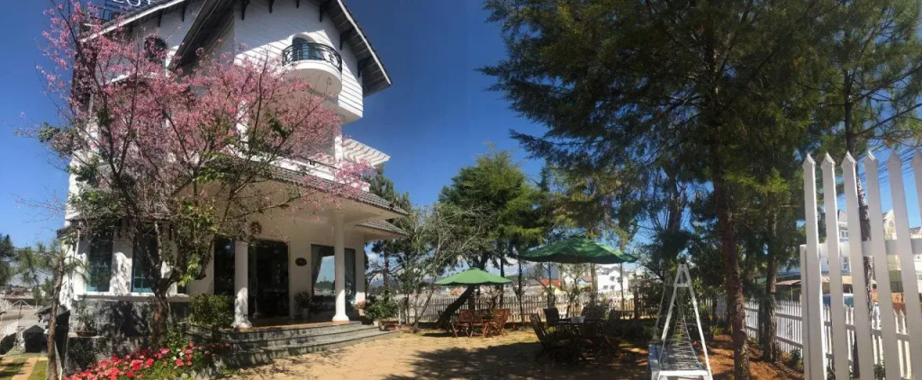 Lotus Luxury Villa Da Lat
