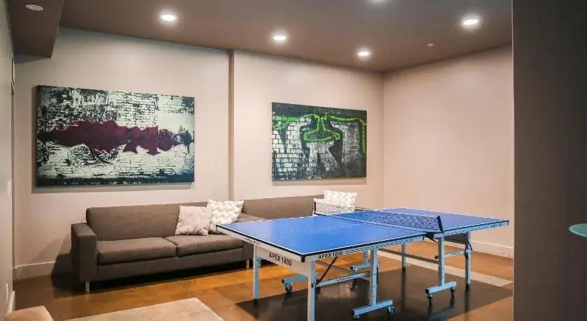 Met Lofts Downtown LA
