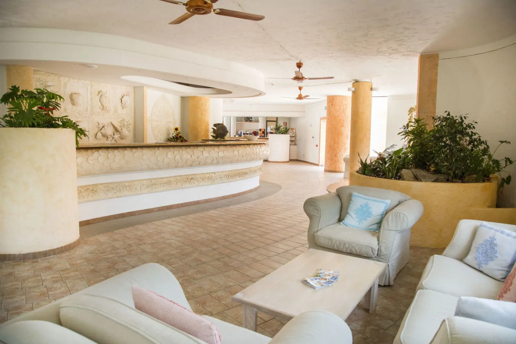 SantElmo Beach Hotel
