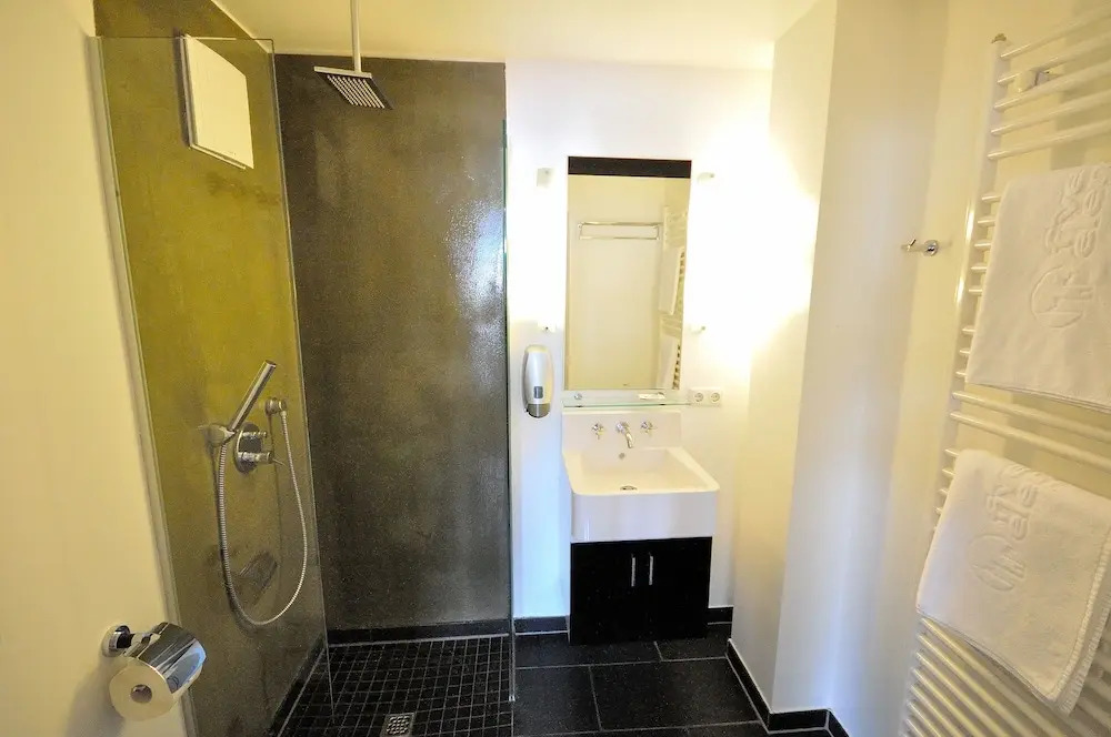 Five Elements Hostel and Capsules Frankfurt