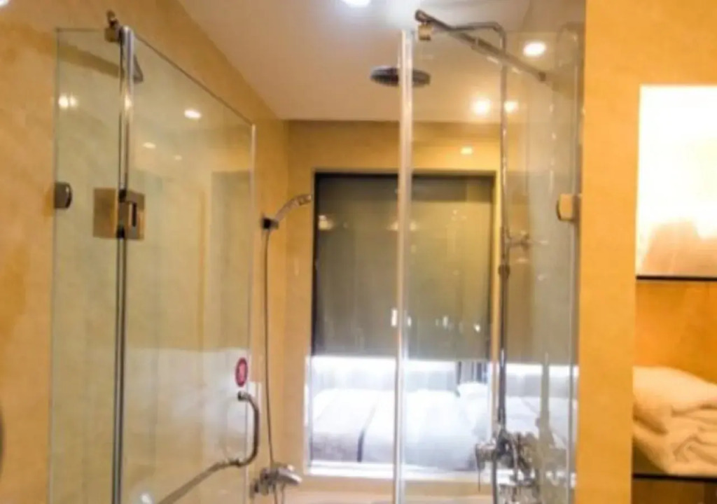 Kunshan D H Hotel