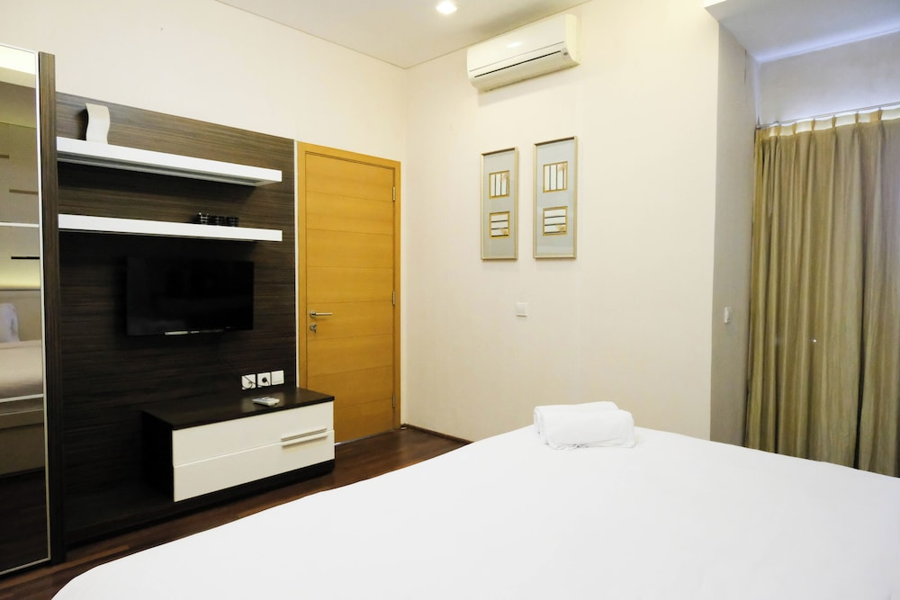 Spacious 2Br With Access To Mall At Aryaduta Residence Surabaya Apartment
