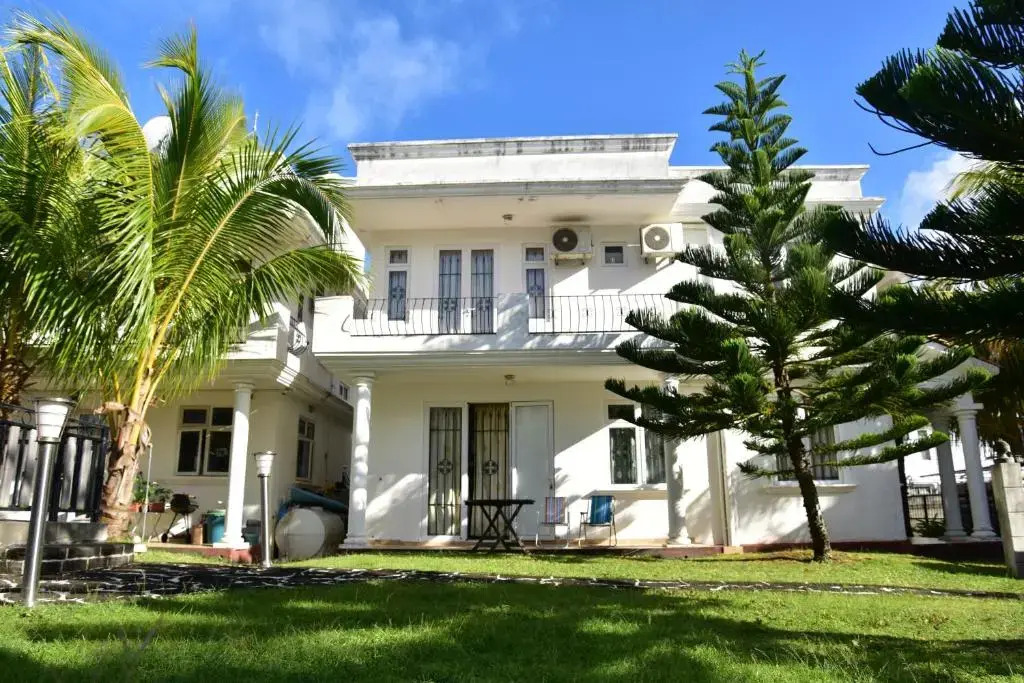 Pine Villa 6