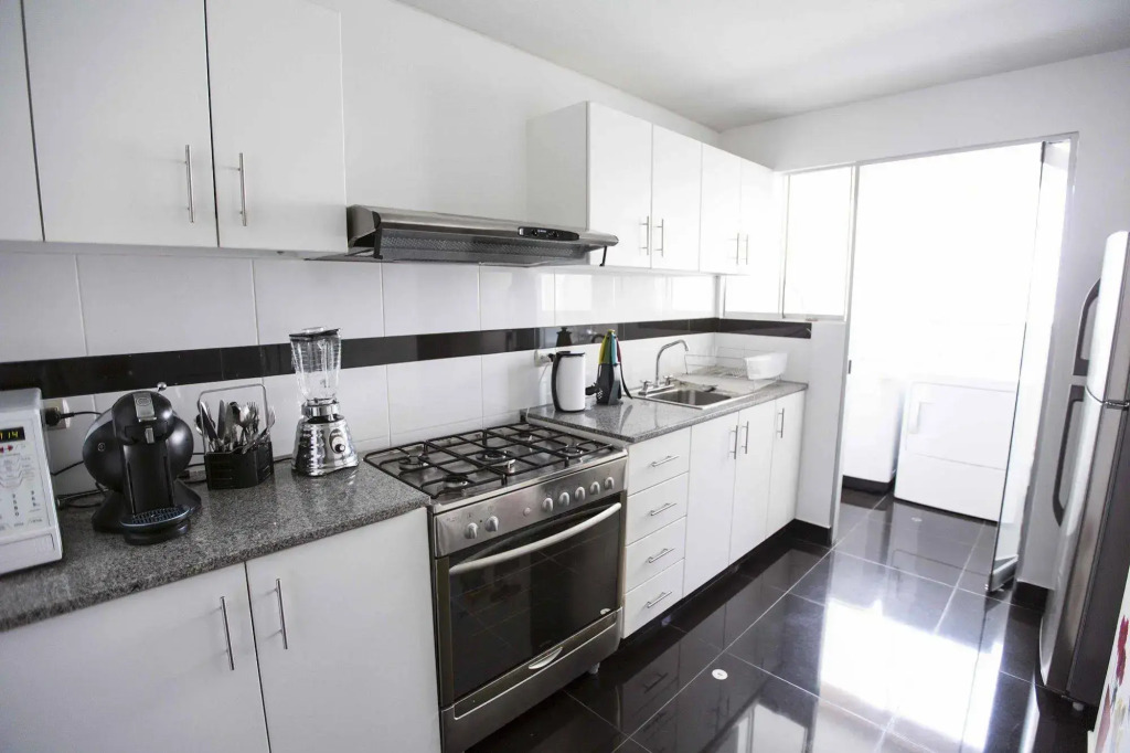 Miraflores Luxury Apartments Alcanfores