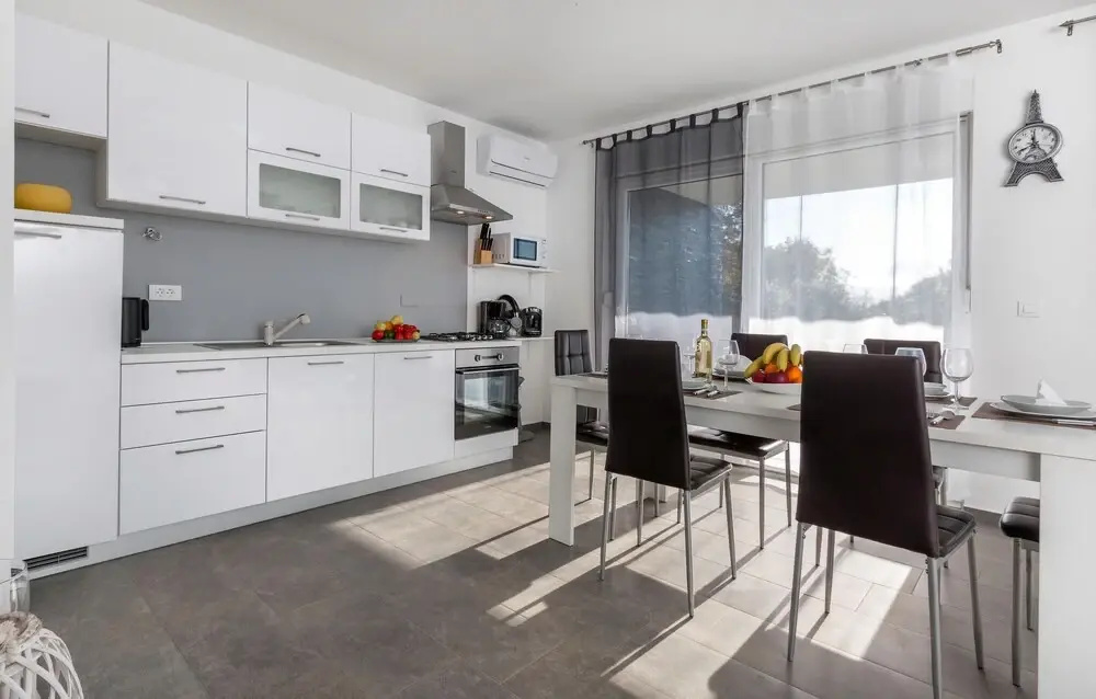 Amazing Home in Peroj With 4 Bedrooms, Wifi and Outdoor Swimming Pool