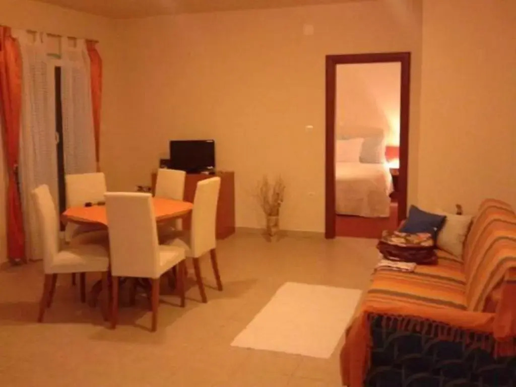 Apartments Maslina