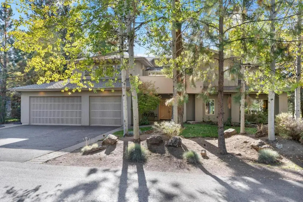 Tournament-Golf View-5BR/4BA