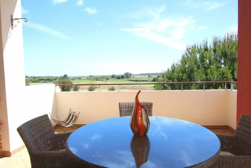 VilamouraSun Laguna Golf Mar, Vistas Panorâmicas para os campos de golfe