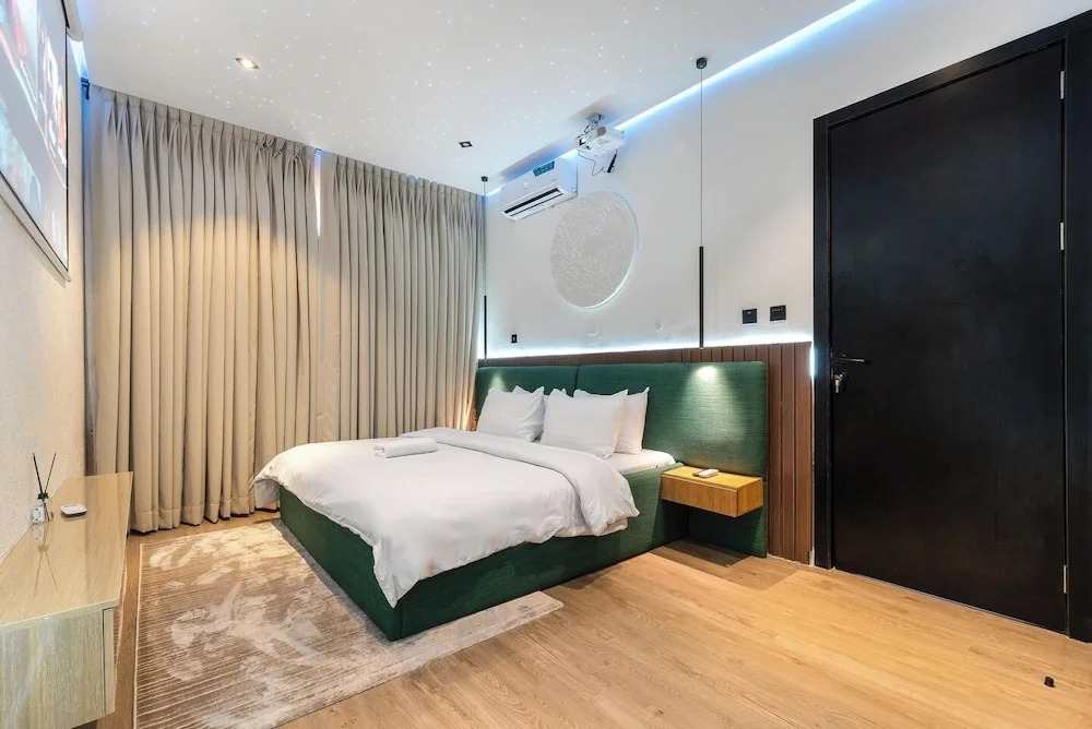 Zamin Hotel