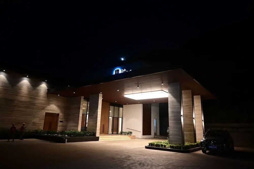 Club Charholi