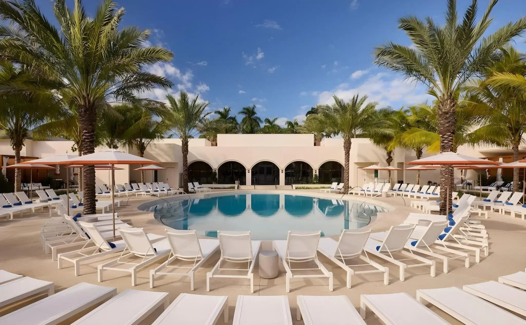 Отель Cloister at The Boca Raton