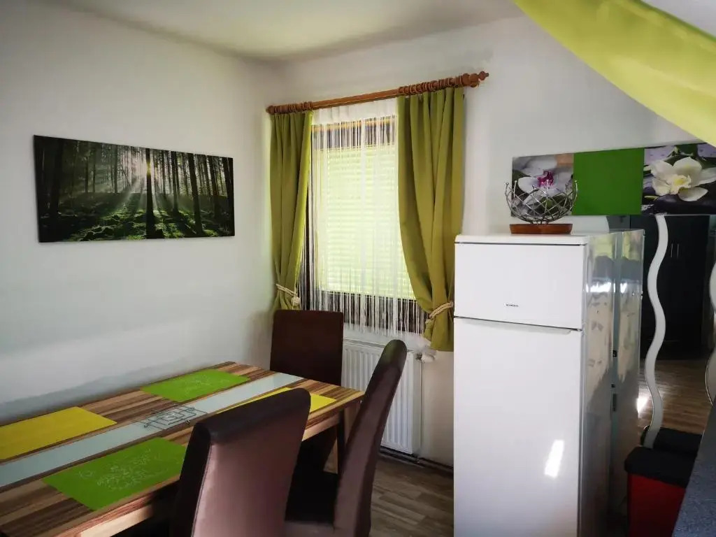 Ferienwohnung Haus Pirkebner