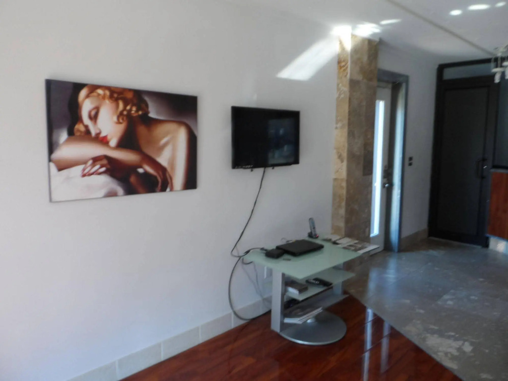 Economy Suites