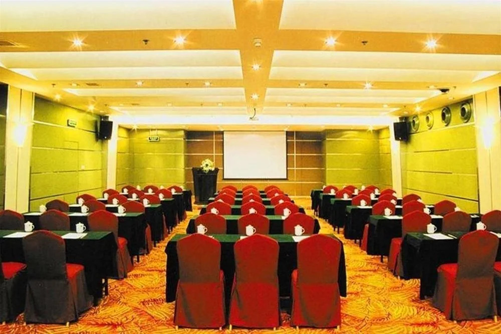 Atour S Hupu Hotel