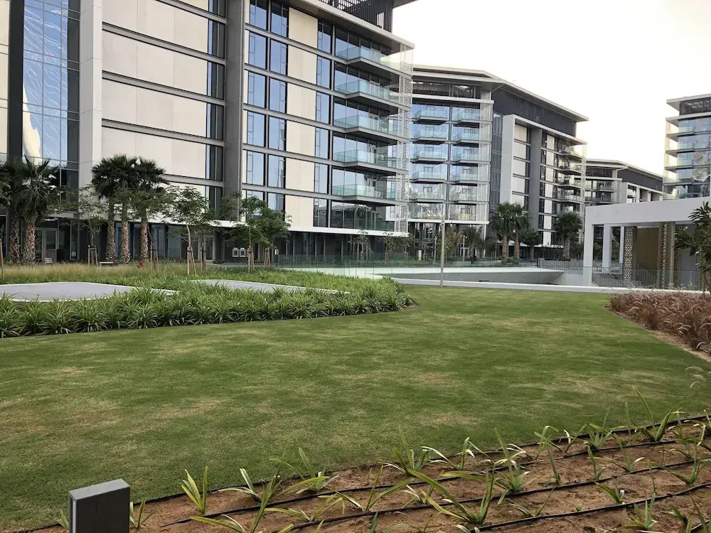 4BR Apt on Bluewater Island