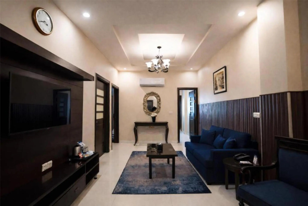 Отель Best Western Faisalabad City