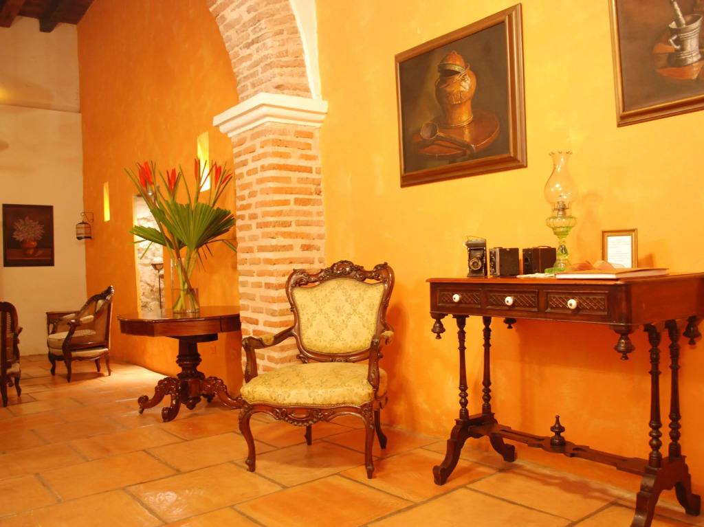 Alfiz Hotel