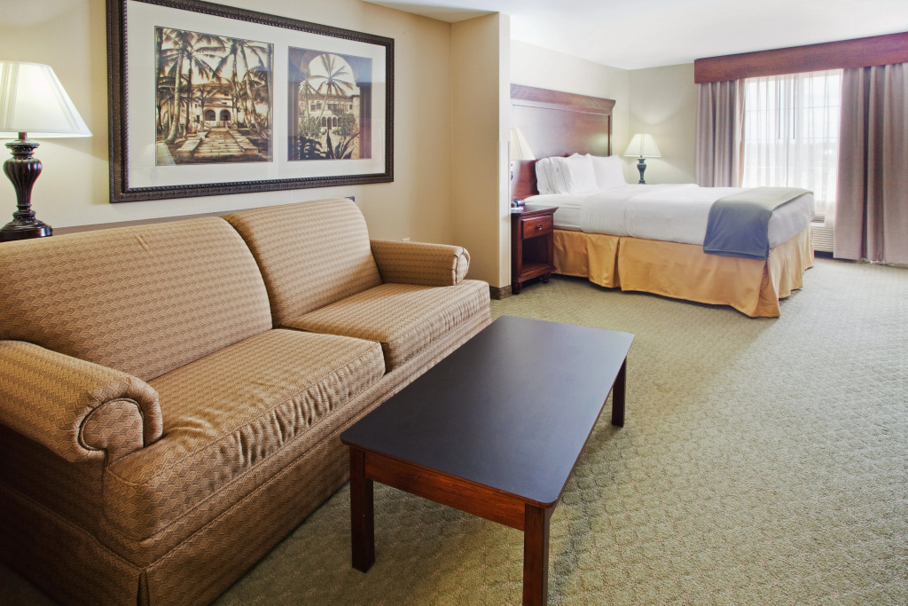 Holiday Inn Express Savannah Airport by IHG