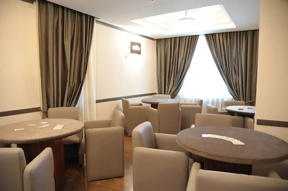 Hotel Iris