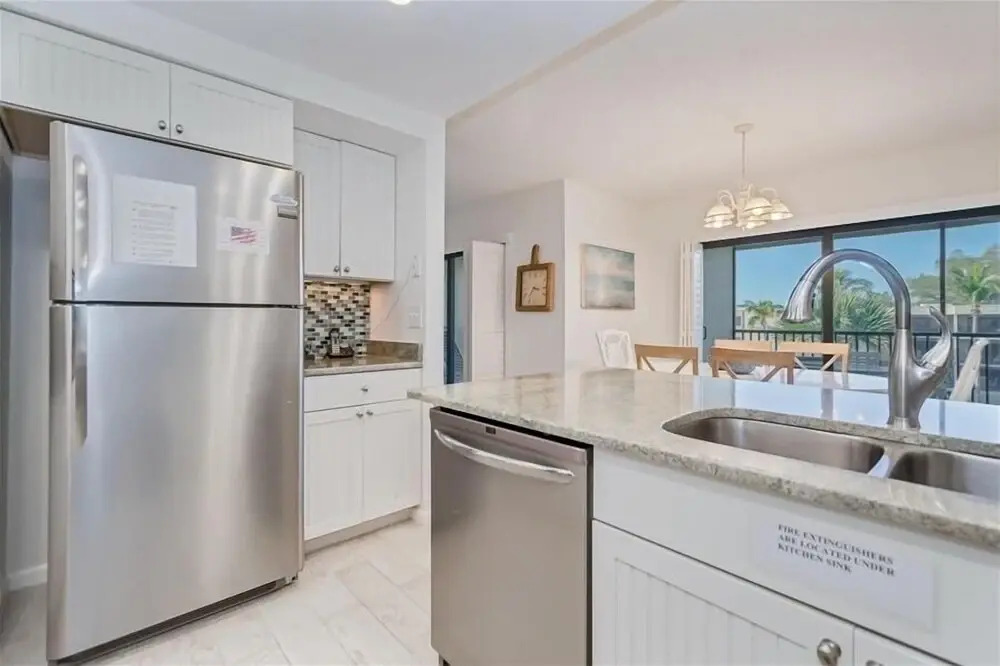 Sea Oats 321 2 Bedroom Condo by RedAwning