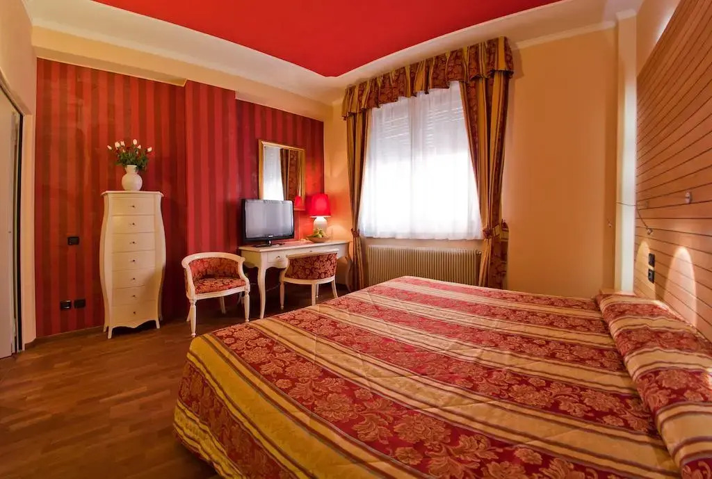 Hotel Cles