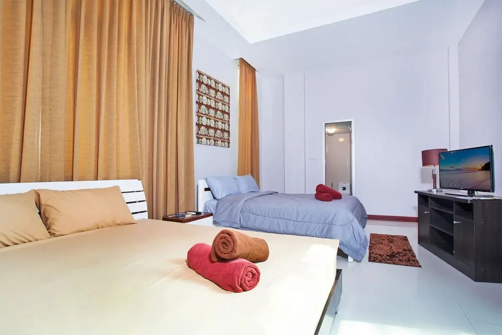Jomtien Waree 8 6 Bed
