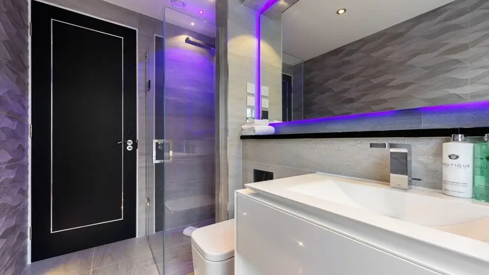 Luxury 1BR Tower Bridge London
