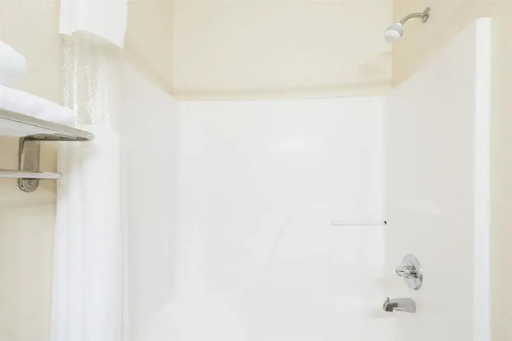Days Inn & Suites By Wyndham Prattville-Montgomery