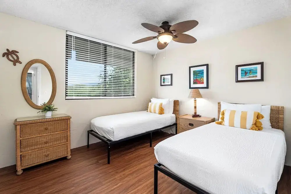 End Unit Oceanview Condo - Pool - Sauna & Tennis! - Vrkcv