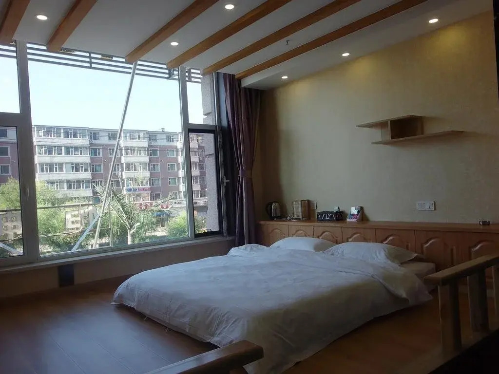 Feifanjiari Sunrise Hotel
