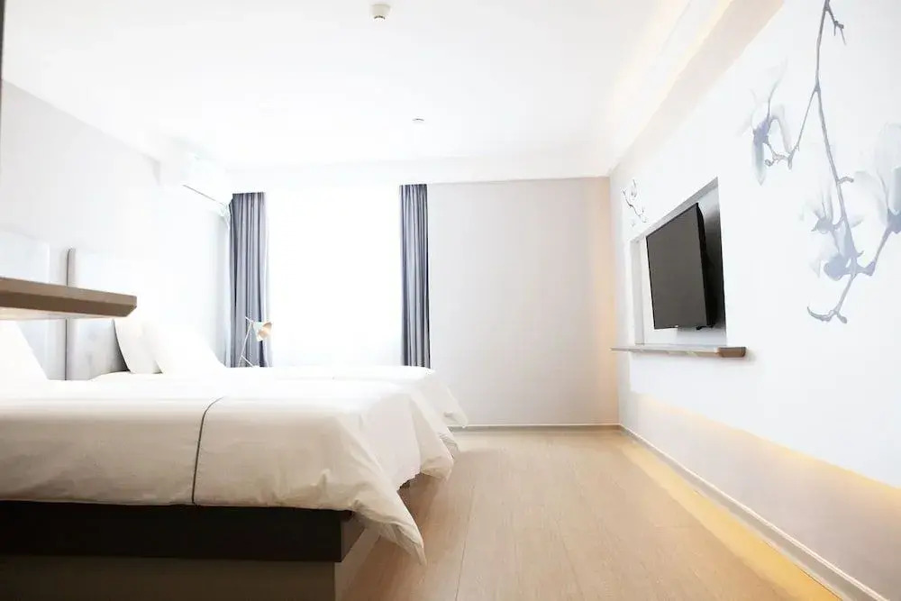 Magnotel Hotel of  Commercial Street Yulong Road Binhai Yancheng