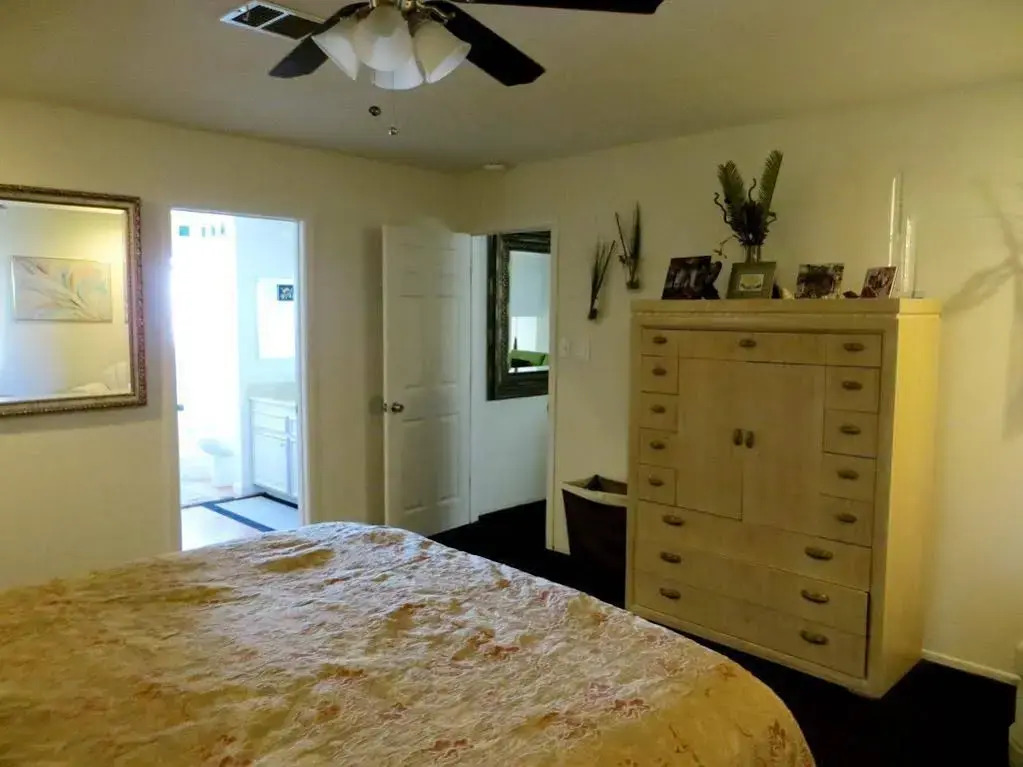 Vegas Oasis Home w/ Pool & Spa: 7 Miles to Strip