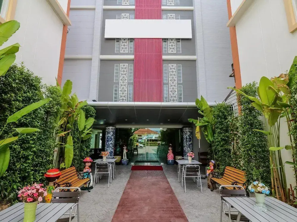 Nida Rooms San Phisuea 88