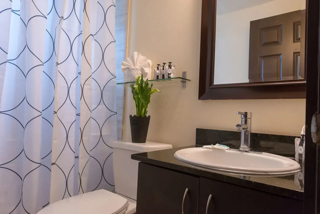 Tradewinds Apartment Hotel Miami Beach