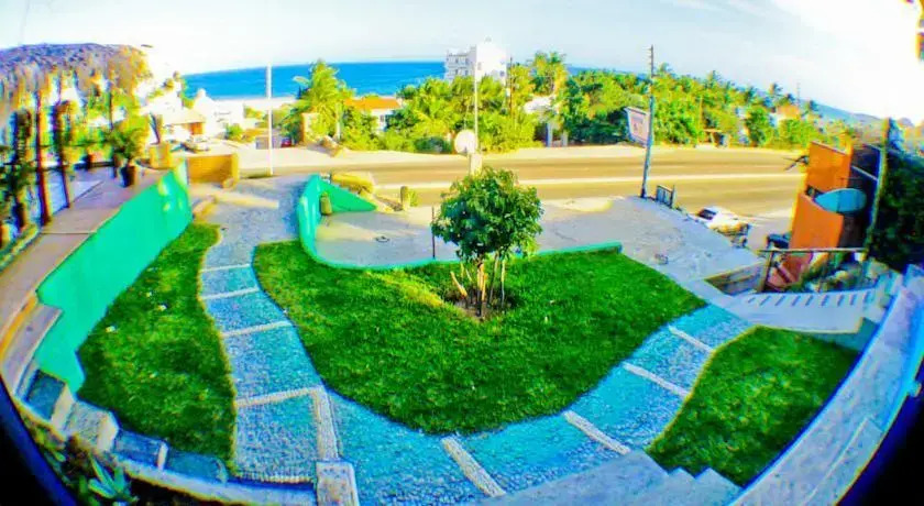 Surf Hostel Cabo "The Riptide"