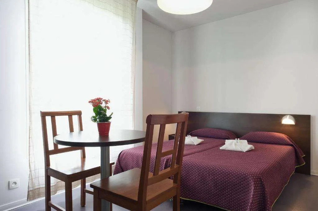 Residhotel Les Hauts dAndilly