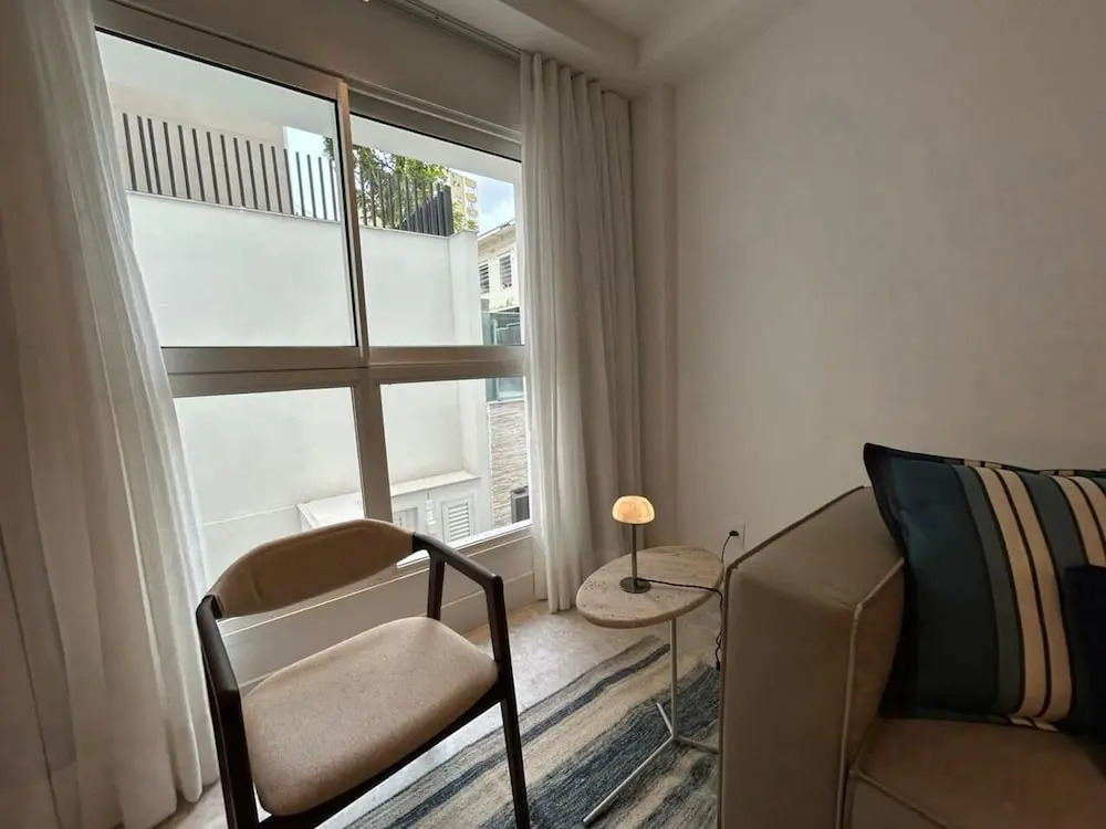 Lagoa Retreat Modern 1 BR Near Lagoa