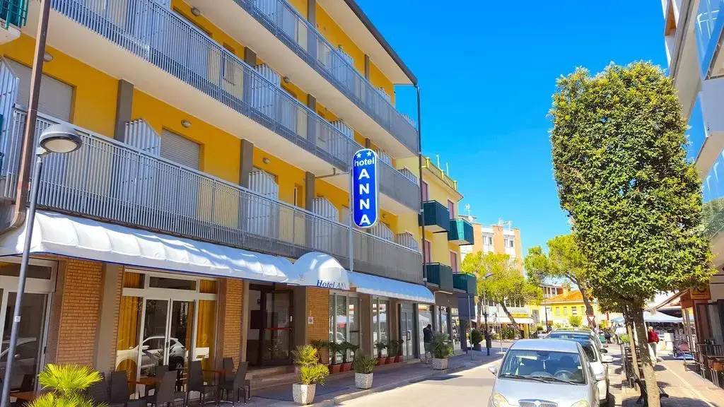 Hotel Anna