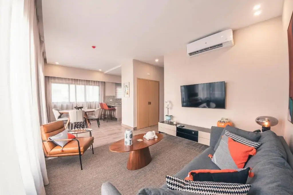 Fully Serviced Apartment at Regatta Living - 3B