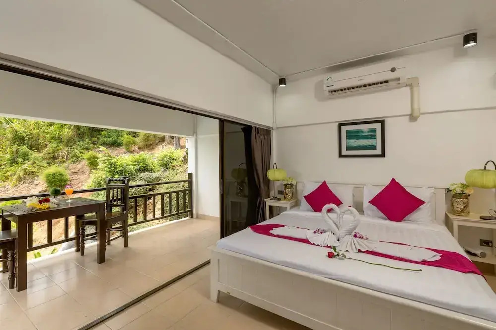 Grand Pool Villa