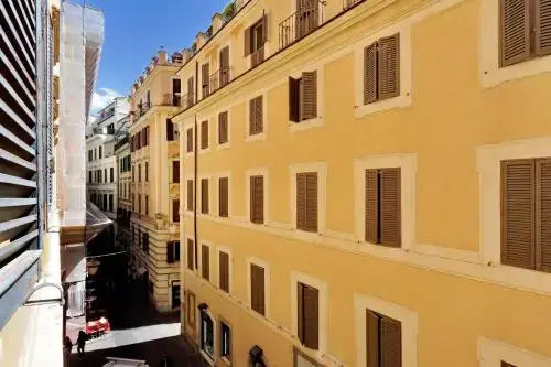 Pantheon Lyuxury Apartment