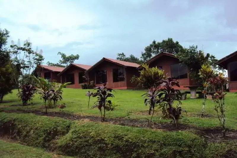 Arenal Roca Lodge & Bungalows