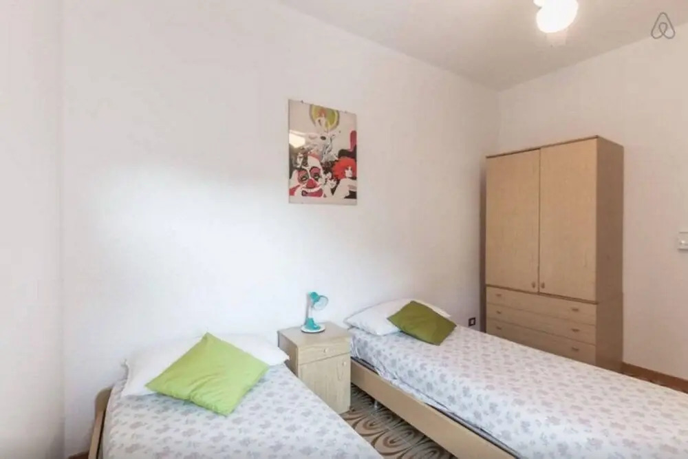Apartment via valverde 1