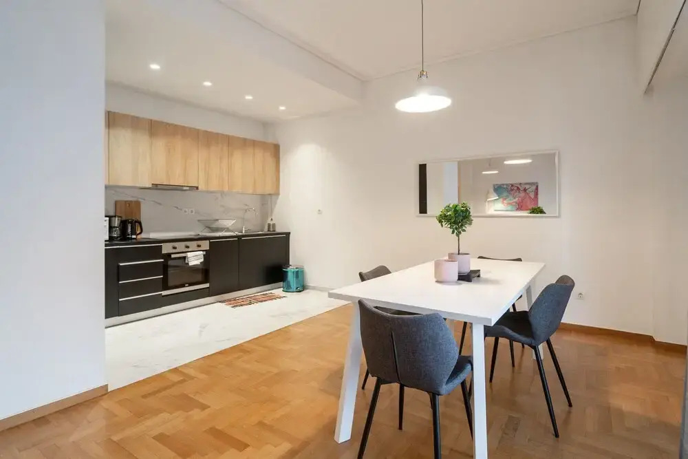 Zan Moreas Beautiful Apt in Koukaki
